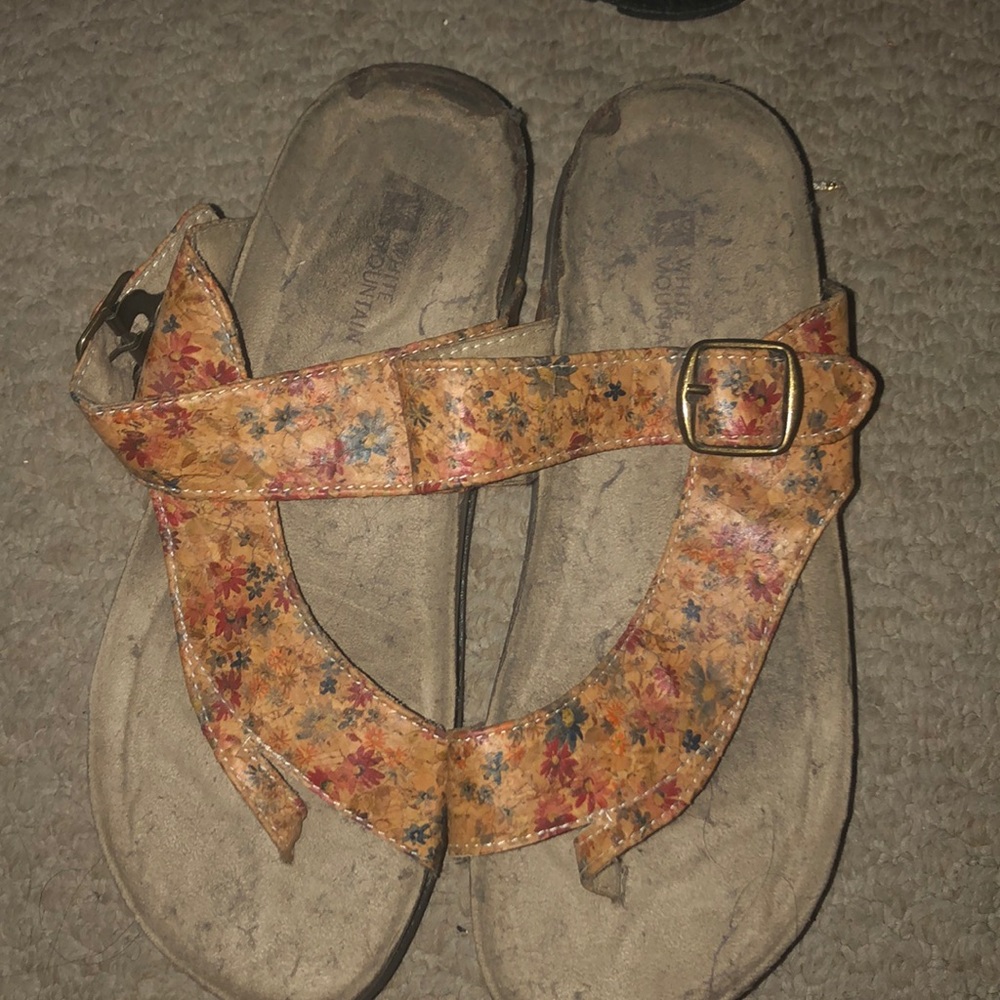 Sandals - Picture 2 of 7